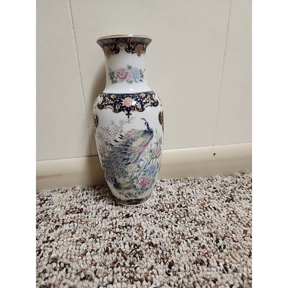 Vintage  Vase Peacock Birds & Flowers 8.25" Japan Porcelain‎ from Japan